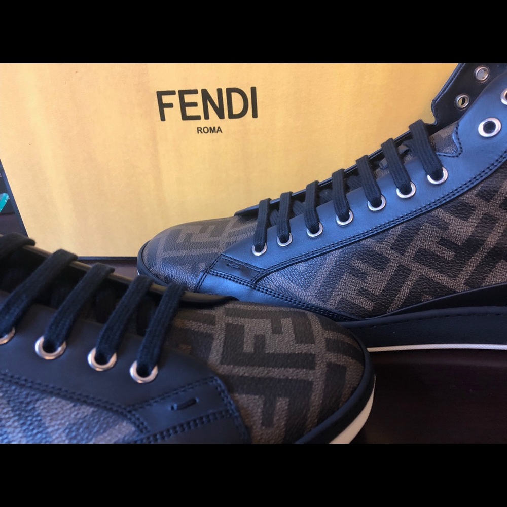 Fende mens size 12 high top sneakers brand new never worn paid 795